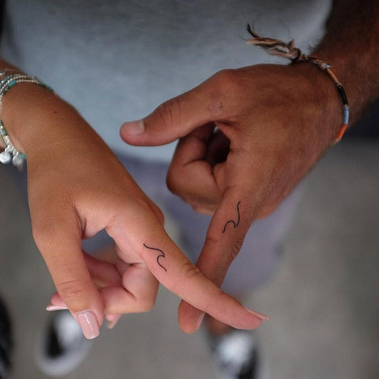 Welle Tattoo - Couple Tattoo - Henna Tattoo Schweiz