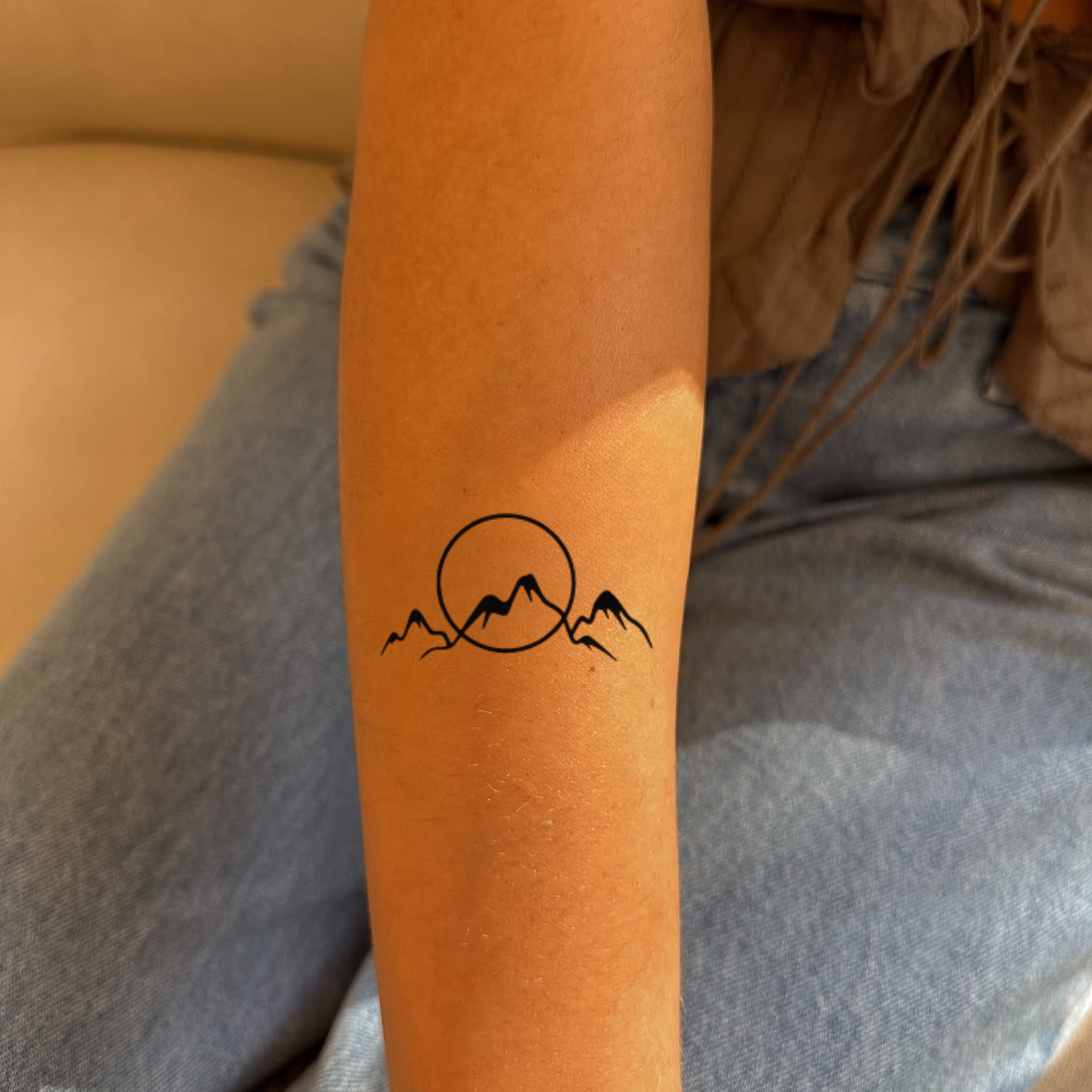 Mountain Berge Mond Tattoo