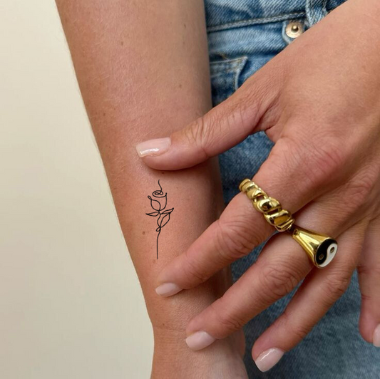 Rose abstrakt Tattoo - Henna Tattoo Schweiz