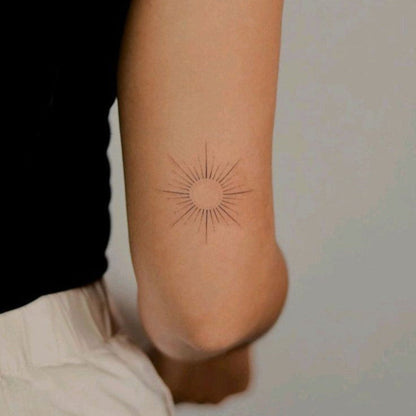 Kreis Fineline Tattoo