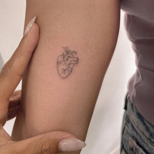 Echtes Herz Tattoo - Henna Tattoo Schweiz