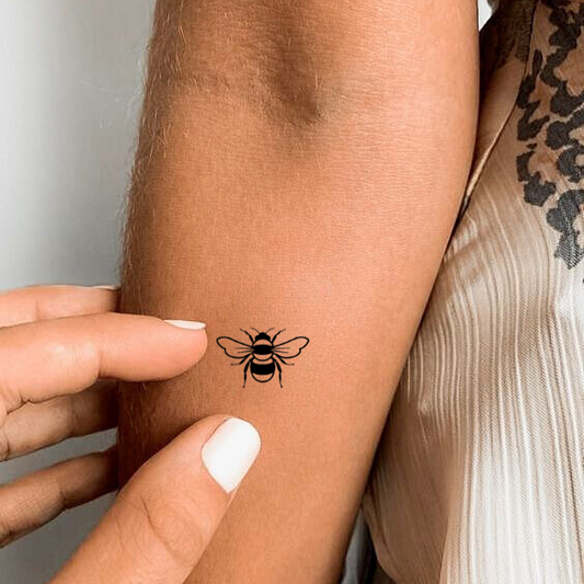Biene Tattoo - Henna Tattoo Schweiz