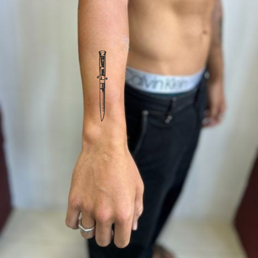 Schwert Tattoo