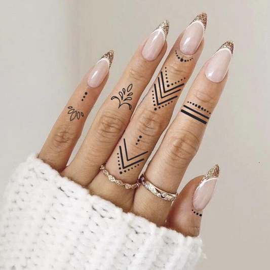 Finger Henna Tattoos - Henna Tattoo Schweiz