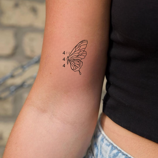 Schmetterling 444 Tattoo