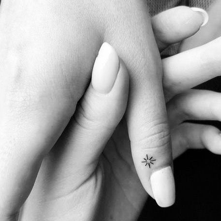 Mini sun Tattoo